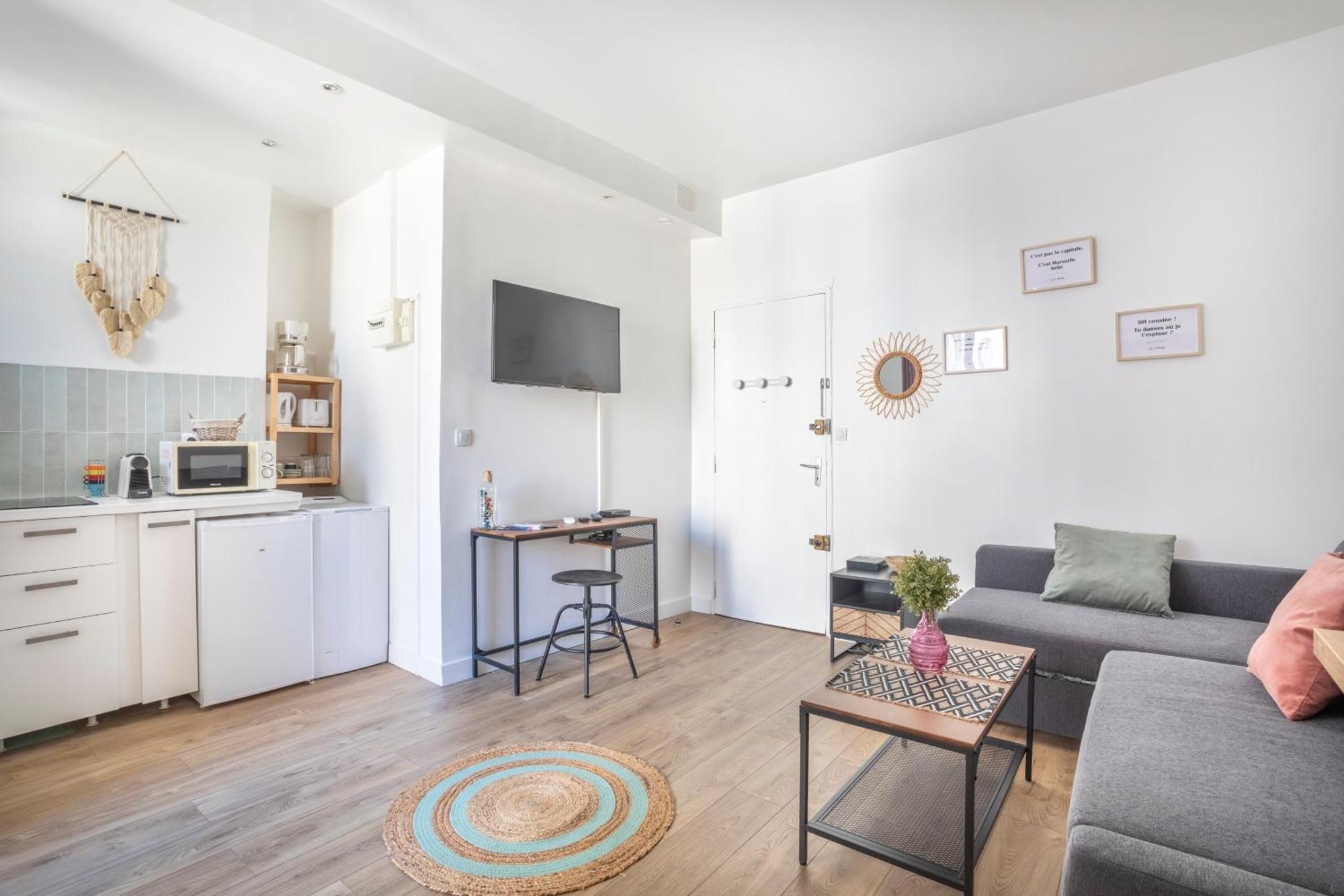 Apartamento Chez Delphine - Confort Avec Terasse Sur Le Vieux Port Centre - Proche Du Panier