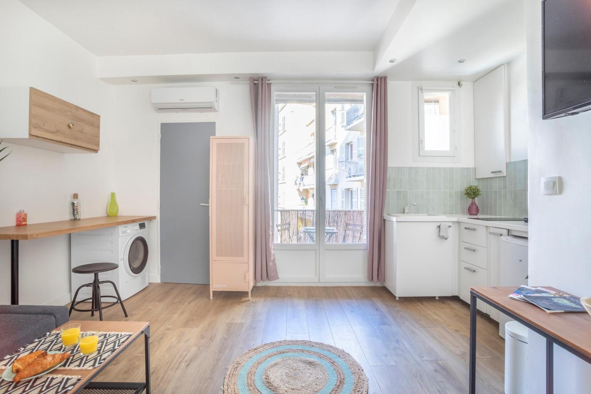 Chez Delphine - Confort Avec Terasse Sur Le Vieux Port Centre - Proche Du Panier Appartement Marseilles
