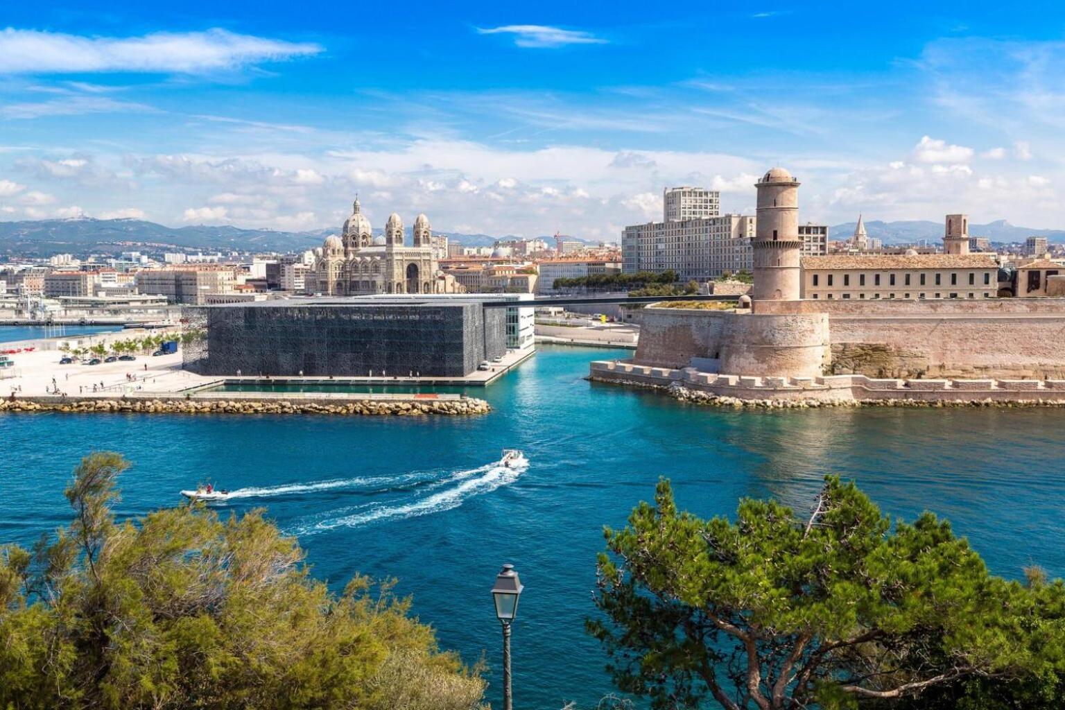 Appartement Chez Delphine - Confort Avec Terasse Sur Le Vieux Port Centre - Proche Du Panier Marseilles